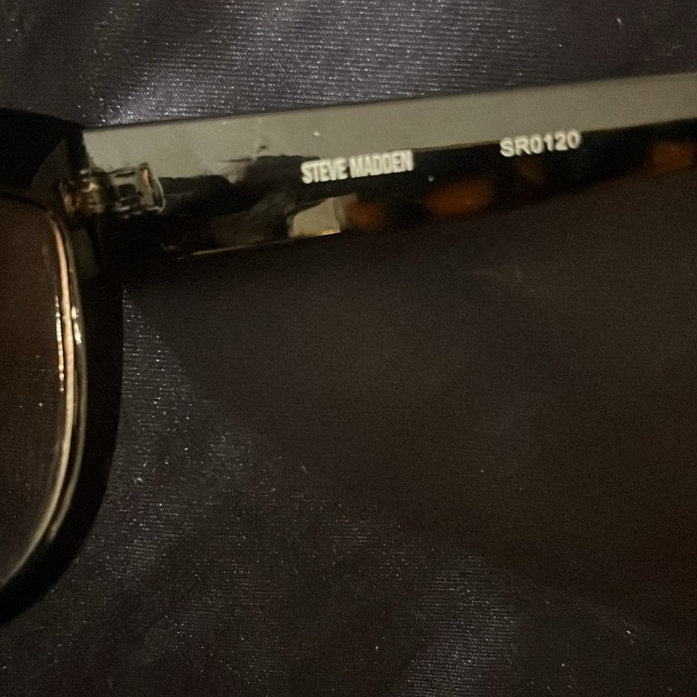 Steve Madden - Picture 5 of 5